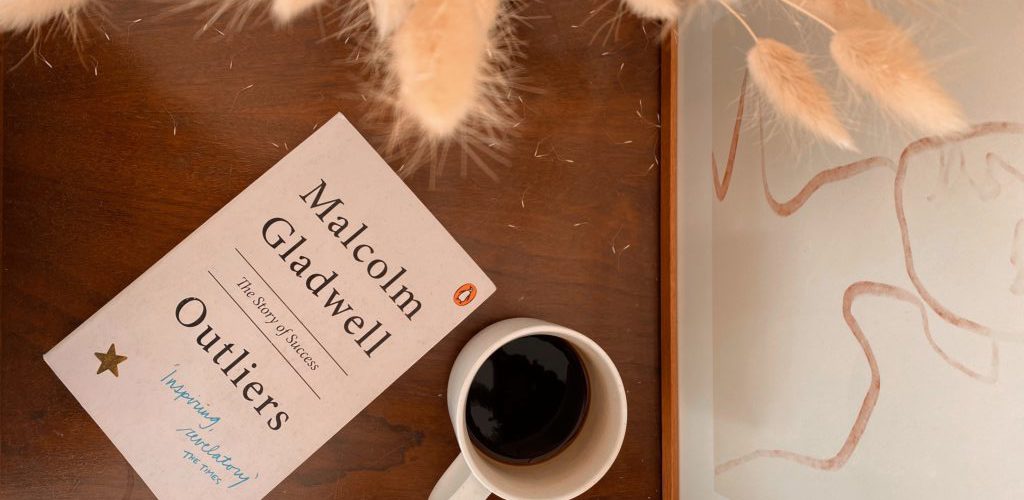 Outliers Çizginin Dışındakiler