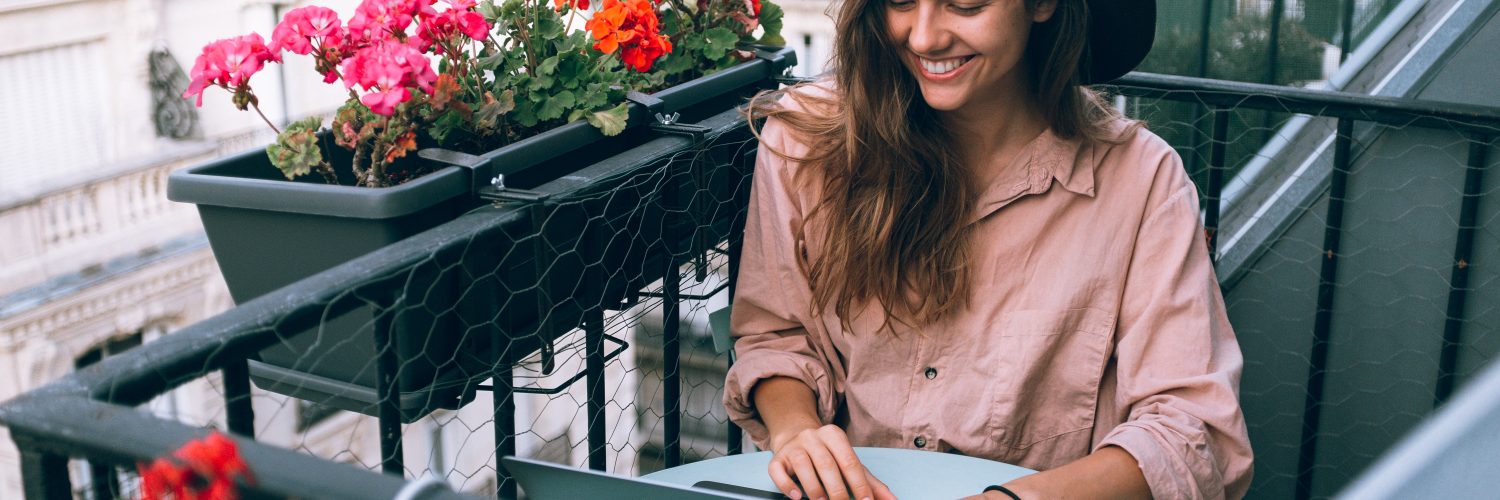 Freelance çalışm nasıl freelancer olunur hangi hangi sitelere kayıt olunur